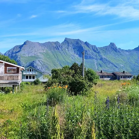 בית נופש The Chess House Lofoten - Luxury Arctic In Fredvang