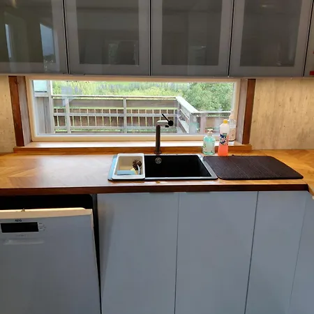 - 5 Bedrooms - Lofoten Fredvang