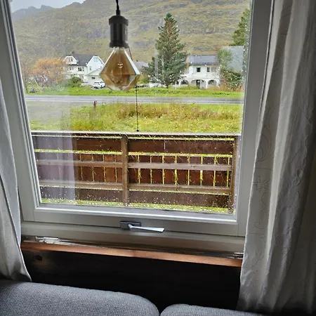 - 5 Bedrooms - Lofoten 펜션 Fredvang