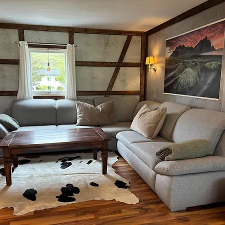 The Chess House Lofoten - Luxury Arctic In Сasa de vacaciones Fredvang
