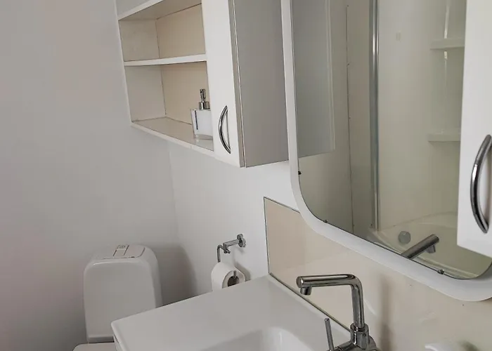 - 5 Bedrooms - Lofoten Feriehus Fredvang